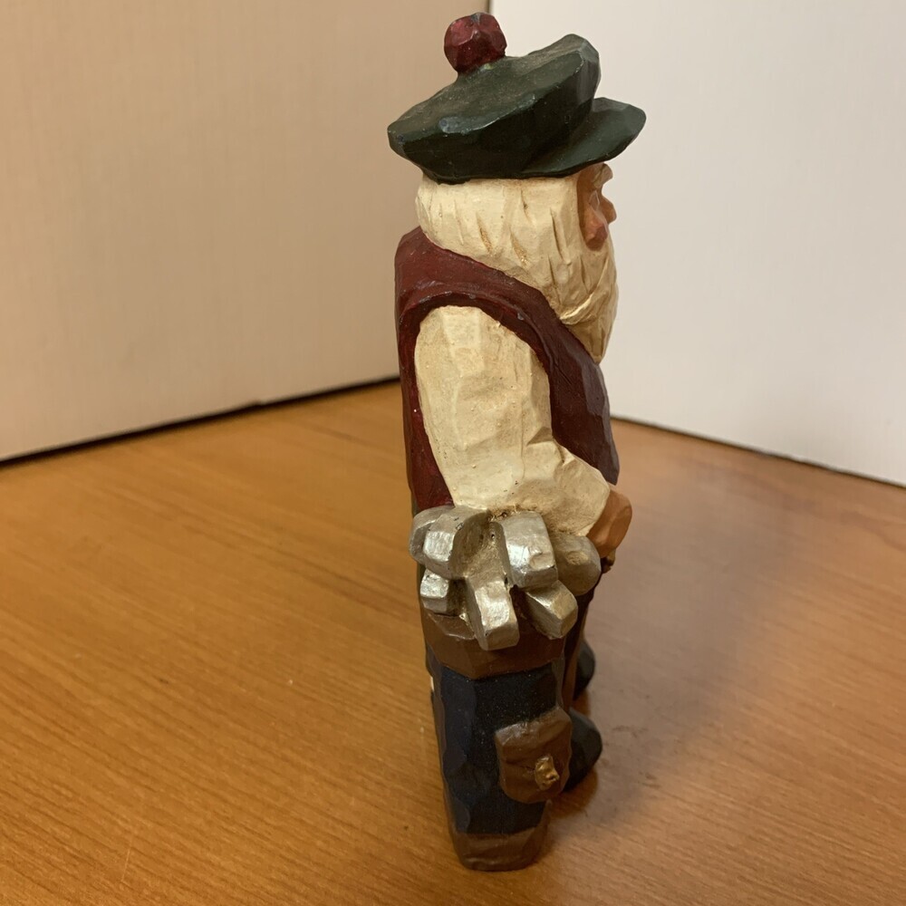 Vintage Golfing Santa Resin Figurine 6”x 3.5” - Picture 2 of 6